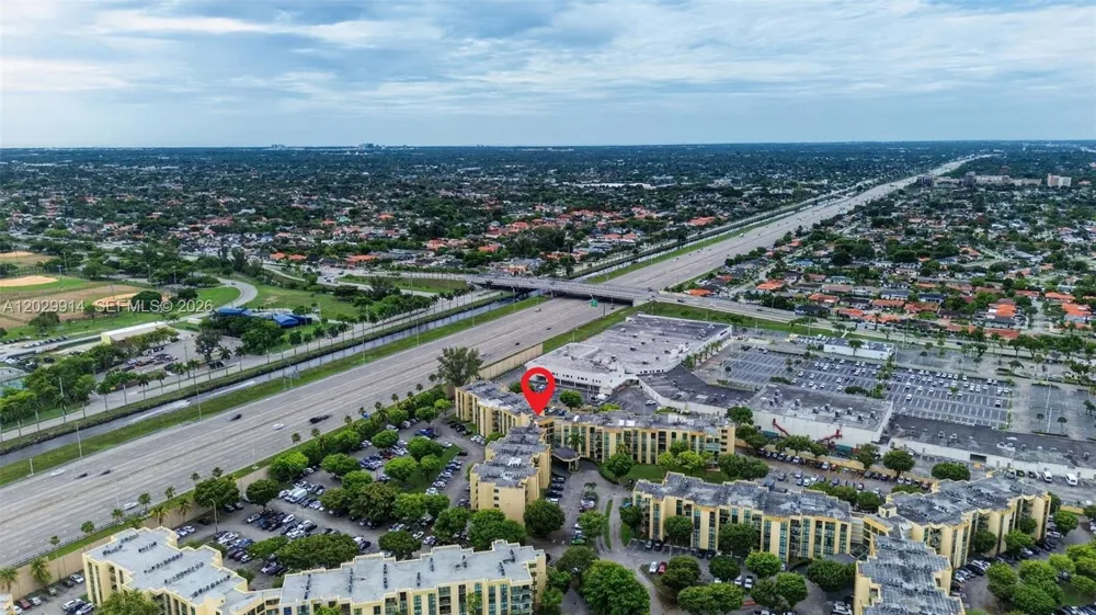 11780 SW 18th St #428-2 Miami, FL 33175