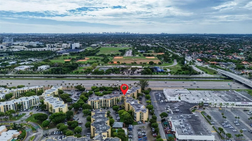 11780 SW 18th St #428-2 Miami, FL 33175