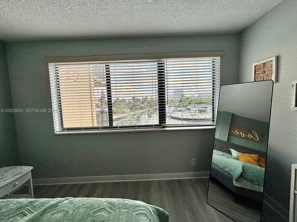 301 Golden Isles Dr #406 Hallandale Beach, FL 33009