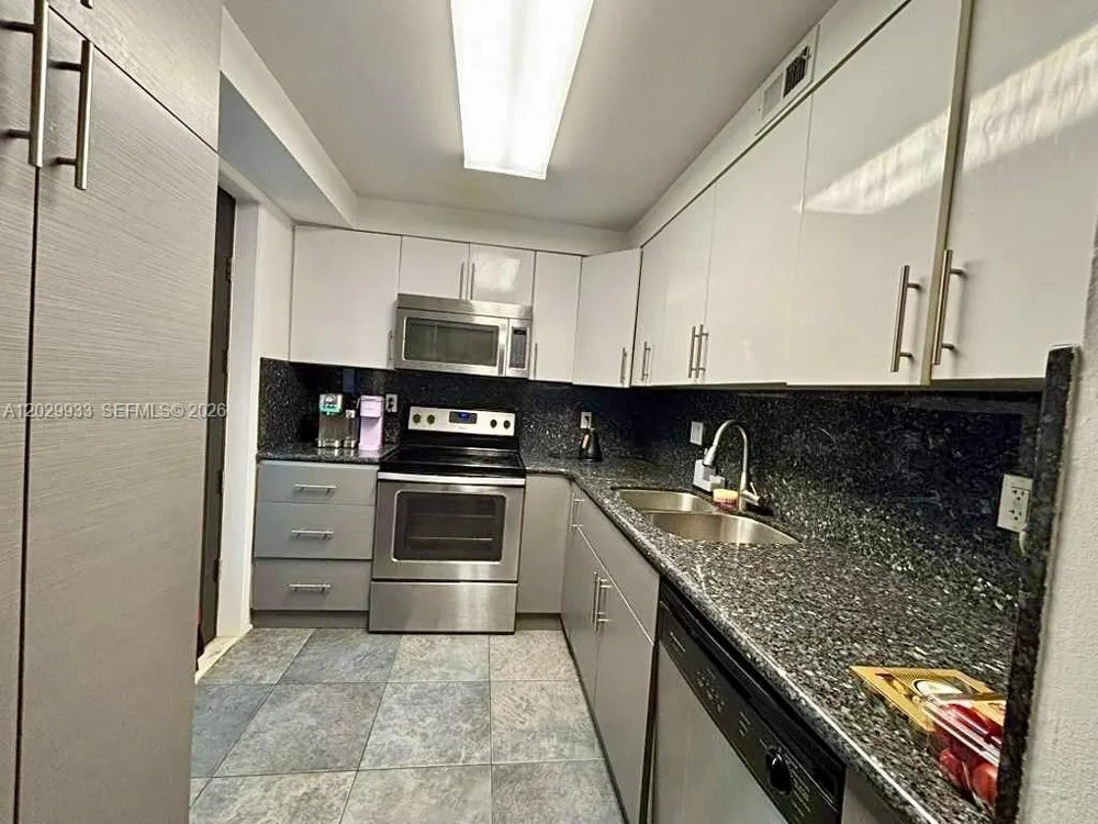 301 Golden Isles Dr #406 Hallandale Beach, FL 33009