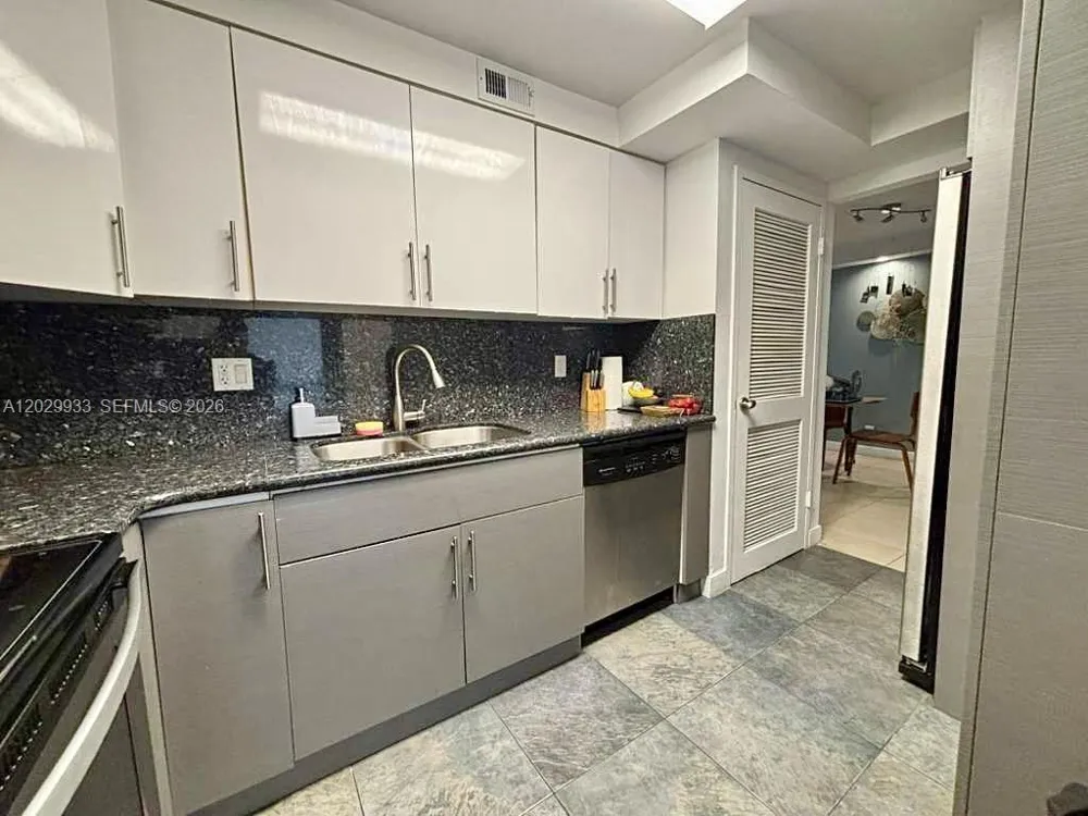 301 Golden Isles Dr #406 Hallandale Beach, FL 33009