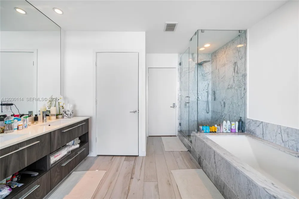 480 NE 31st St #1603 Miami, FL 33137