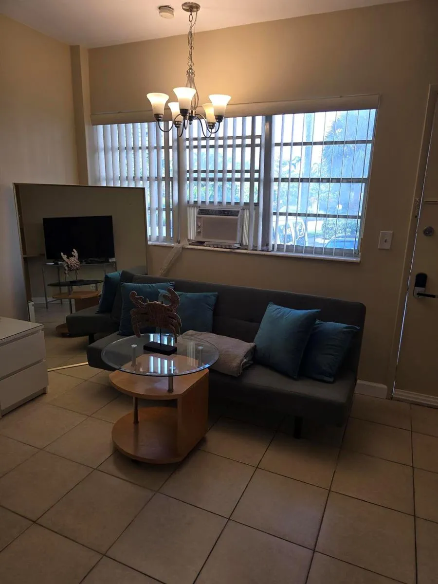 26 Diplomat Parkway #2880 Hallandale Beach, FL 33009