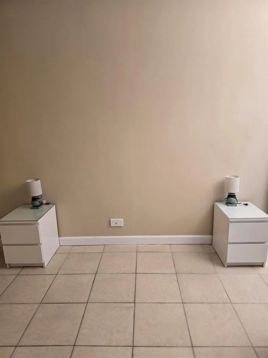 26 Diplomat Parkway #2880 Hallandale Beach, FL 33009