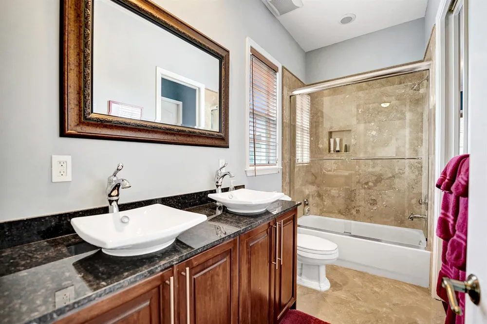 1400 NE 24th Street #1400 Wilton Manors, FL 33305