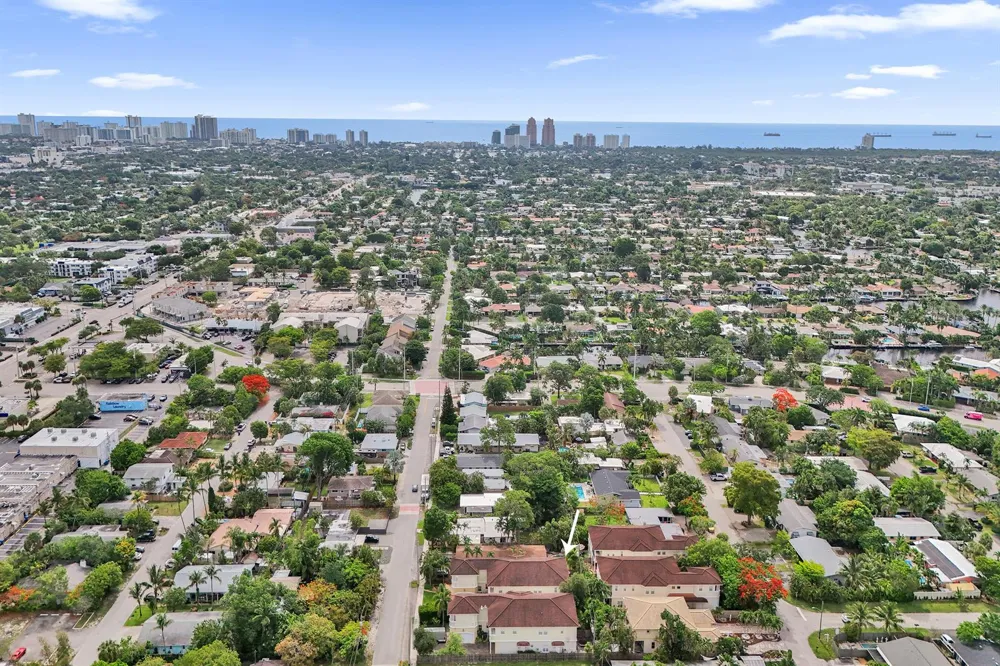 1400 NE 24th Street #1400 Wilton Manors, FL 33305