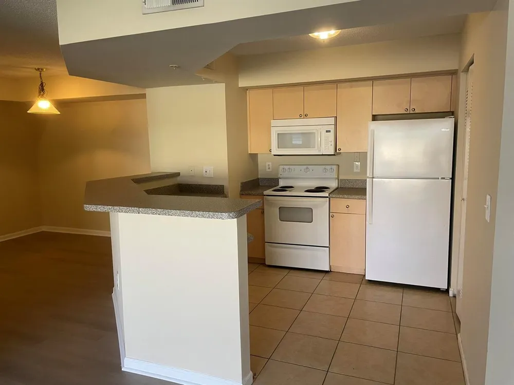 3605 NW Adriatic Lane #7-103 Jensen Beach, FL 34957