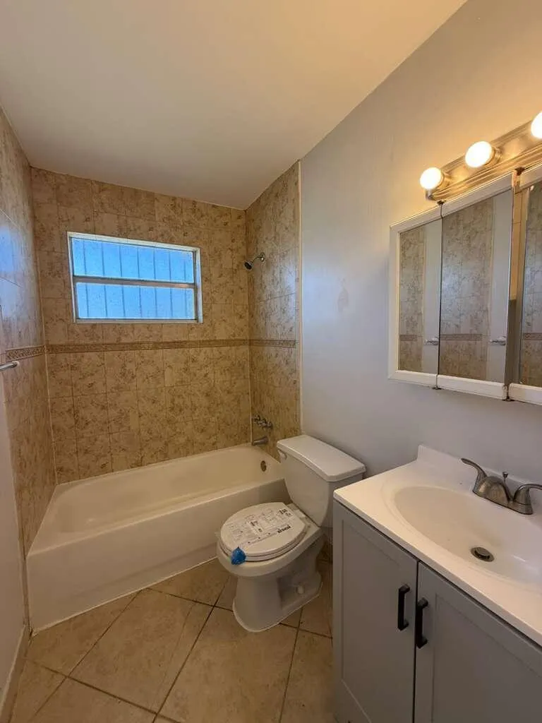516 NW 179th Street Miami Gardens, FL 33169