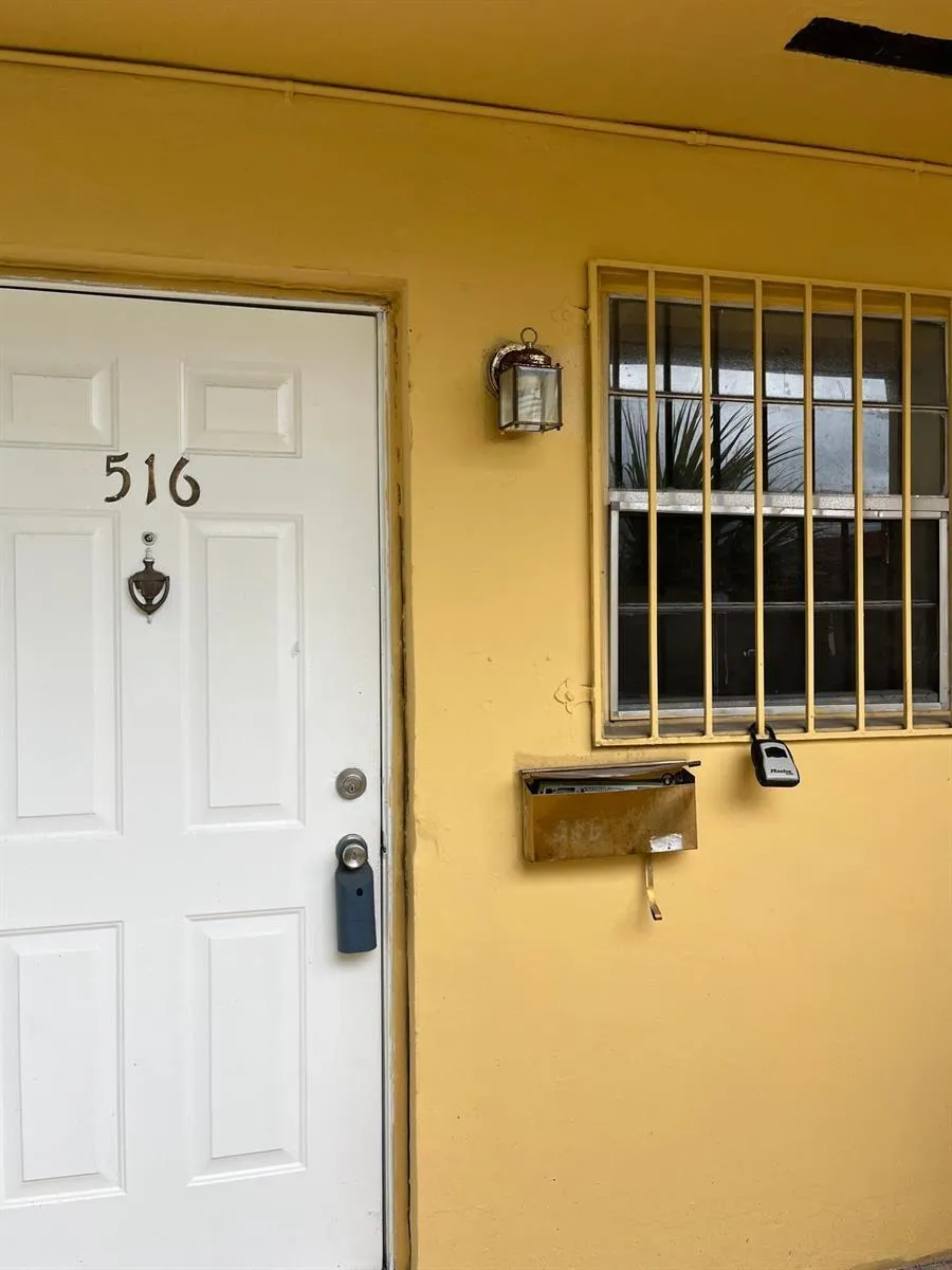 516 NW 179th Street Miami Gardens, FL 33169