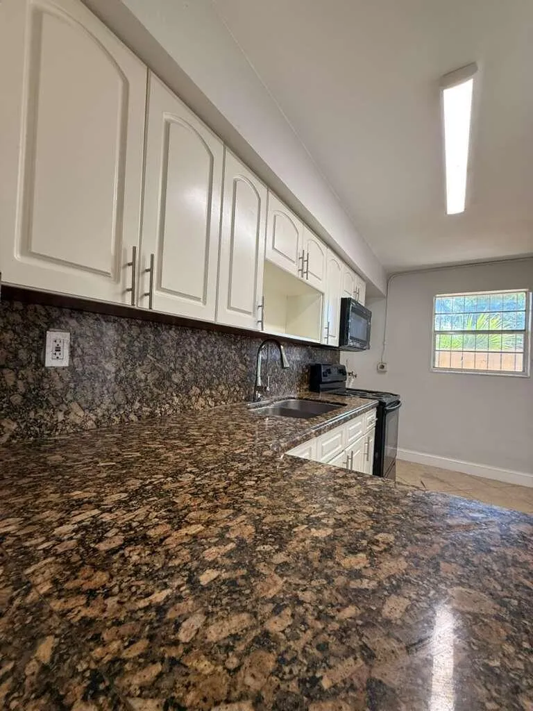 516 NW 179th Street Miami Gardens, FL 33169