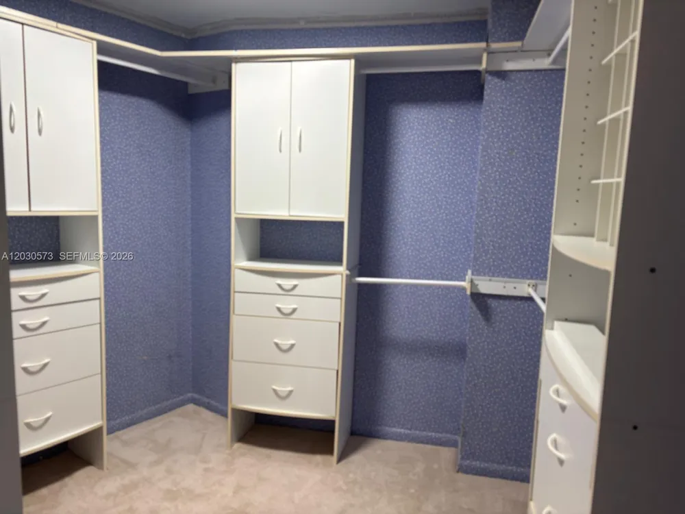 4900 Ocean Blvd #702 Lauderdale By The Sea, FL 33308