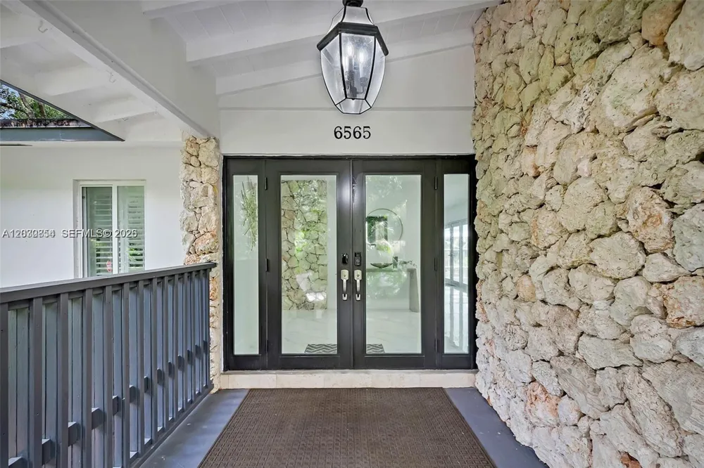 6565 SW 134th Dr Pinecrest, FL 33156