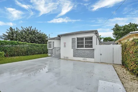 600 NW 34th Ave