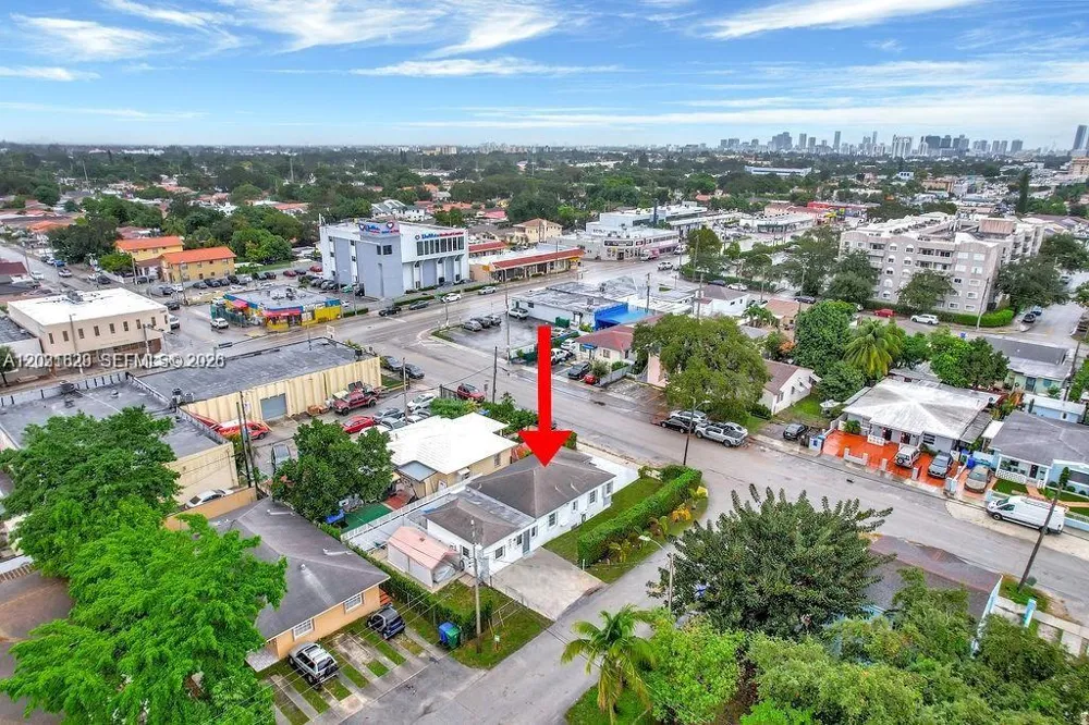 600 NW 34th Ave Miami, FL 33125
