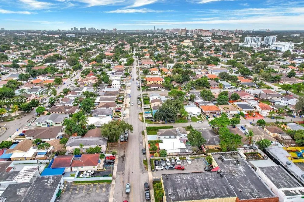 600 NW 34th Ave Miami, FL 33125