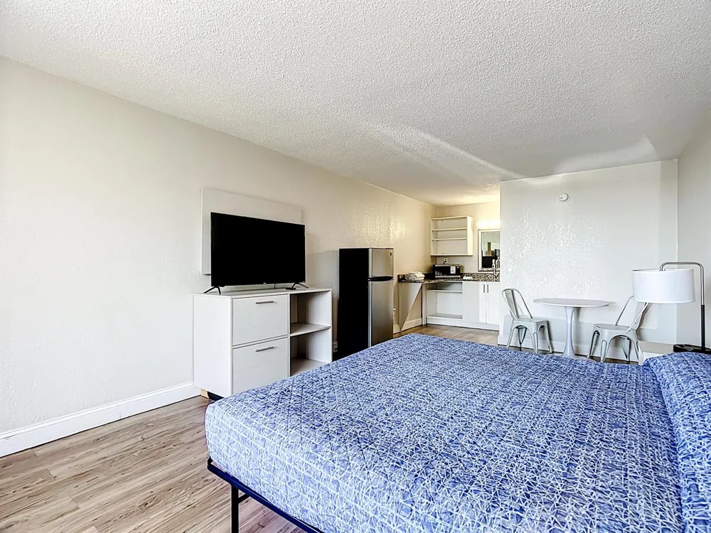 4645 Socrum Loop Road #101 Lakeland, FL 33809