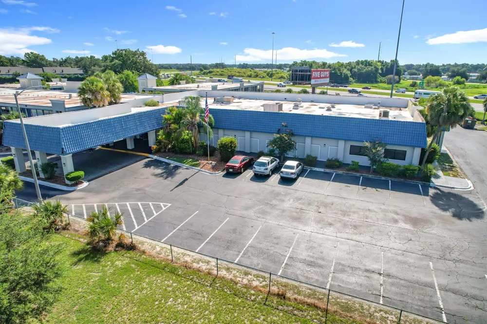 4645 Socrum Loop Road #101 Lakeland, FL 33809