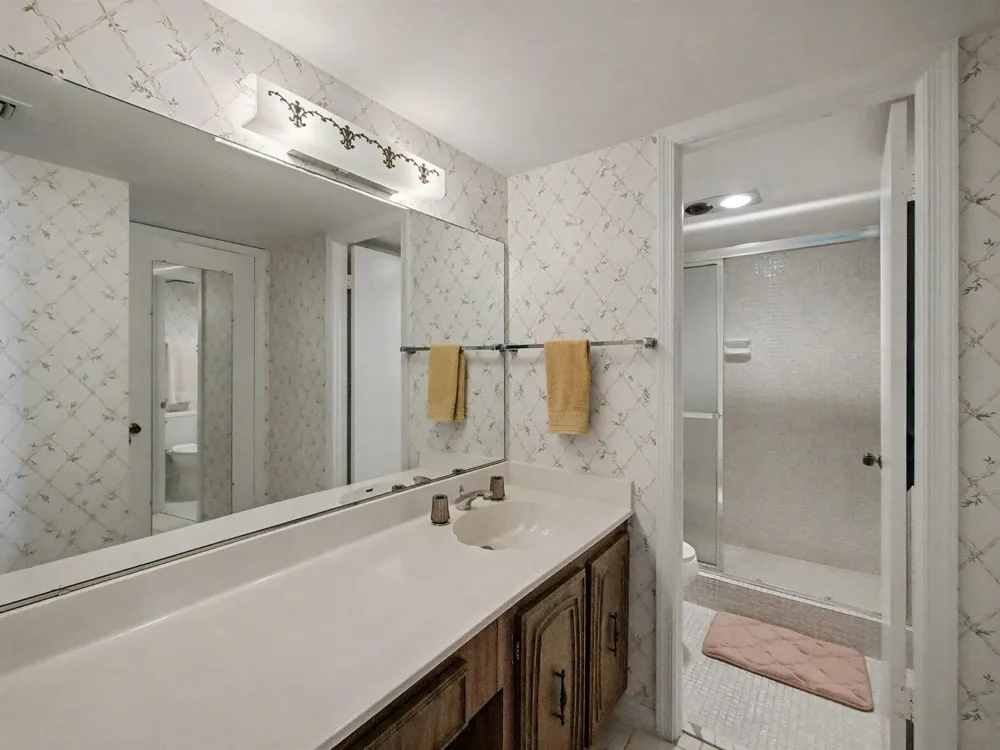 1205 Sandy Lane #246 Singer Island, FL 33404
