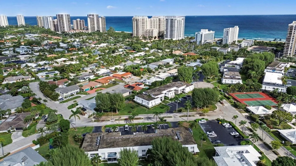 1205 Sandy Lane #246 Singer Island, FL 33404
