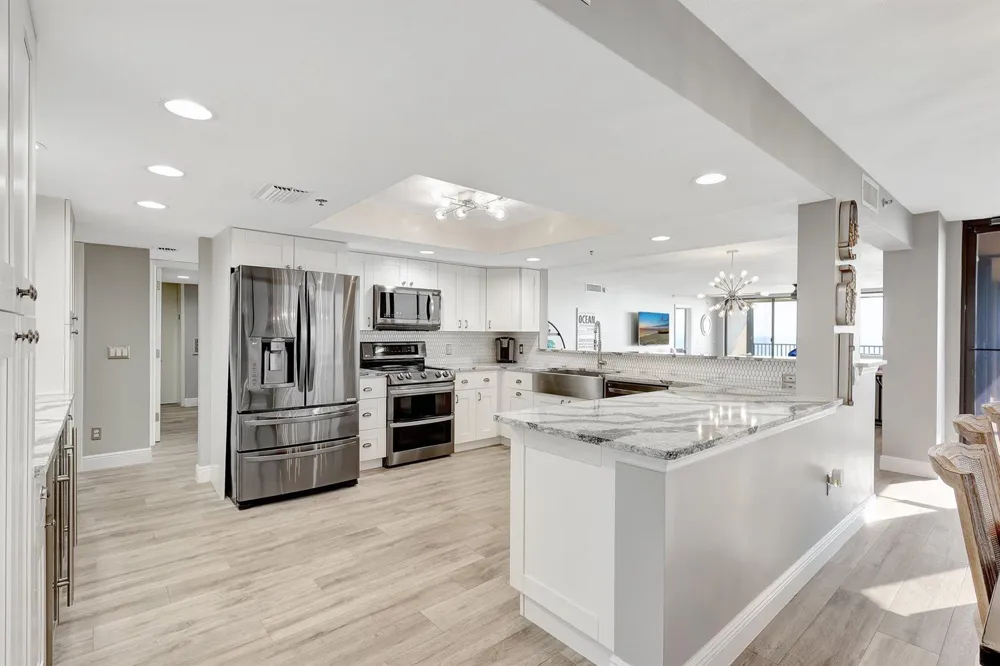 4000 Highway A1a #402 Hutchinson Island, FL 34949