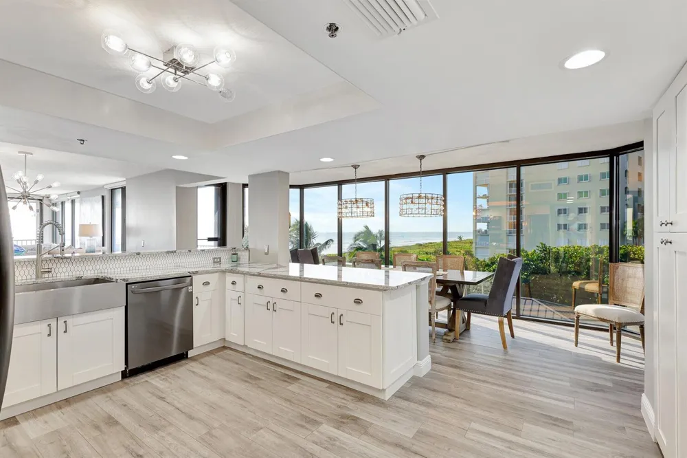 4000 Highway A1a #402 Hutchinson Island, FL 34949