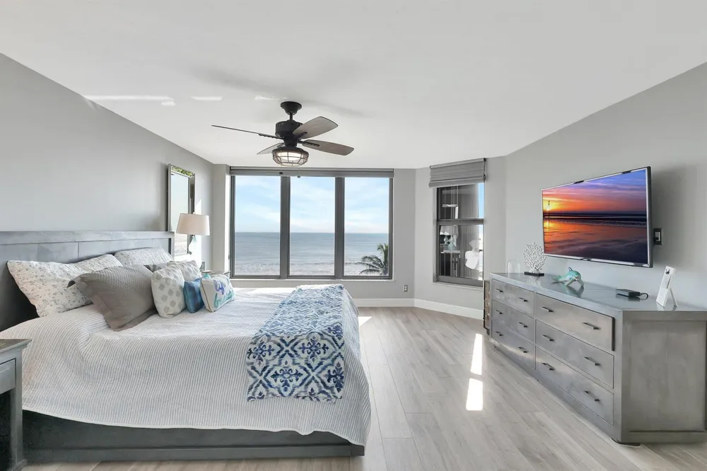 4000 Highway A1a #402 Hutchinson Island, FL 34949