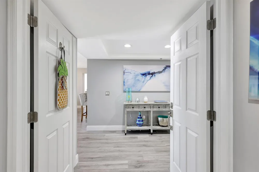 4000 Highway A1a #402 Hutchinson Island, FL 34949