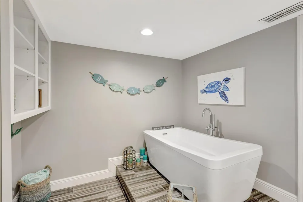 4000 Highway A1a #402 Hutchinson Island, FL 34949