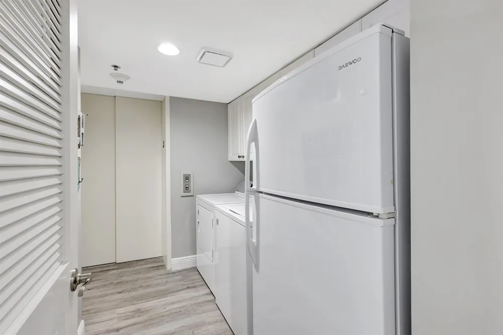 4000 Highway A1a #402 Hutchinson Island, FL 34949