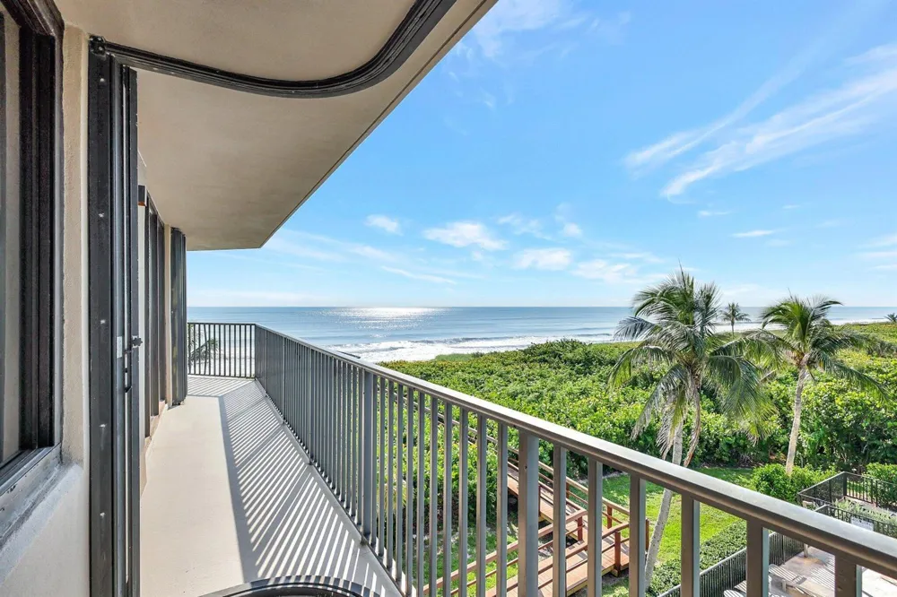 4000 Highway A1a #402 Hutchinson Island, FL 34949