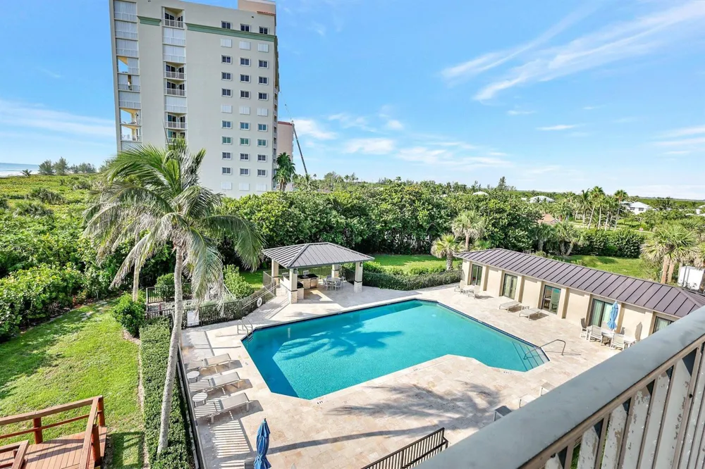 4000 Highway A1a #402 Hutchinson Island, FL 34949