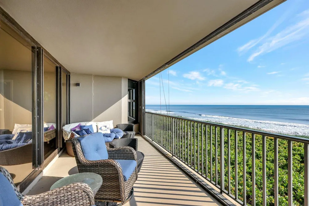 4000 Highway A1a #402 Hutchinson Island, FL 34949