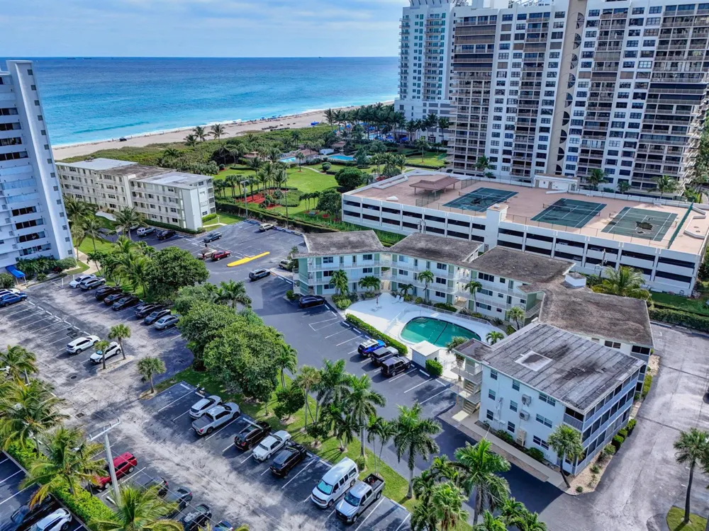 3600 Ocean Drive #223 Singer Island, FL 33404
