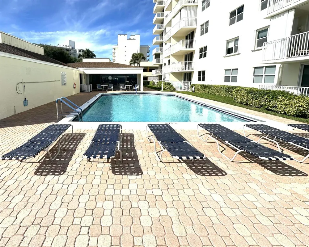 3540 S Ocean Boulevard #409 South Palm Beach, FL 33480