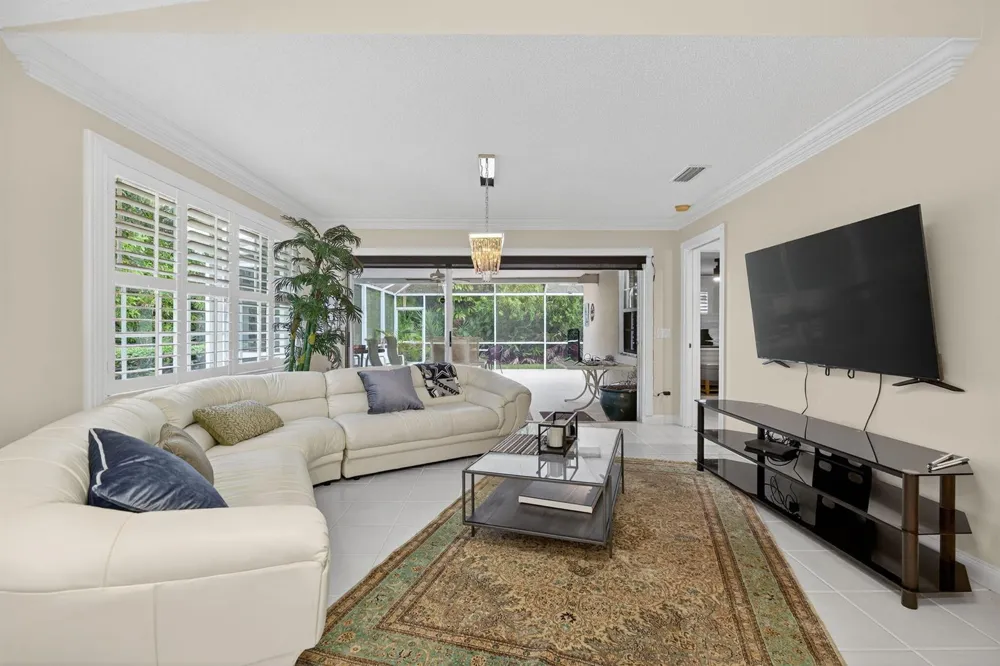8381 SE Double Tree Drive Hobe Sound, FL 33455