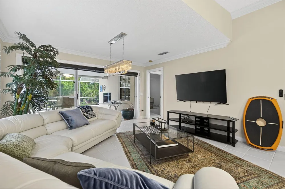 8381 SE Double Tree Drive Hobe Sound, FL 33455