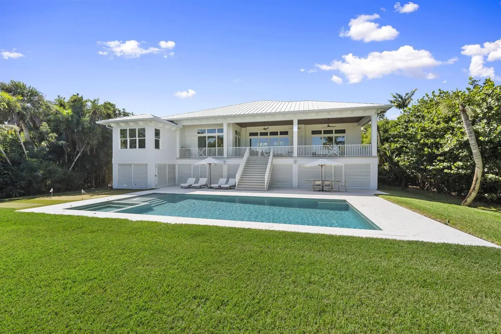 54 S Sewalls Point Road Sewalls Point, FL 34996