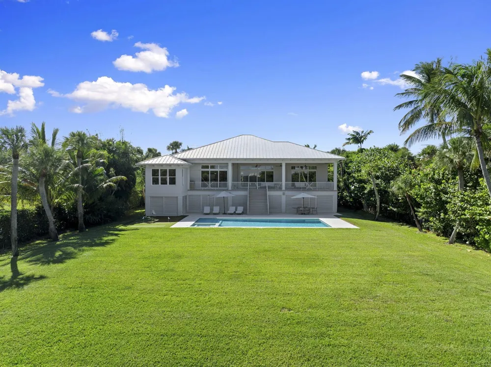 54 S Sewalls Point Road Sewalls Point, FL 34996
