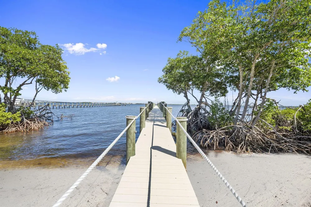 54 S Sewalls Point Road Sewalls Point, FL 34996