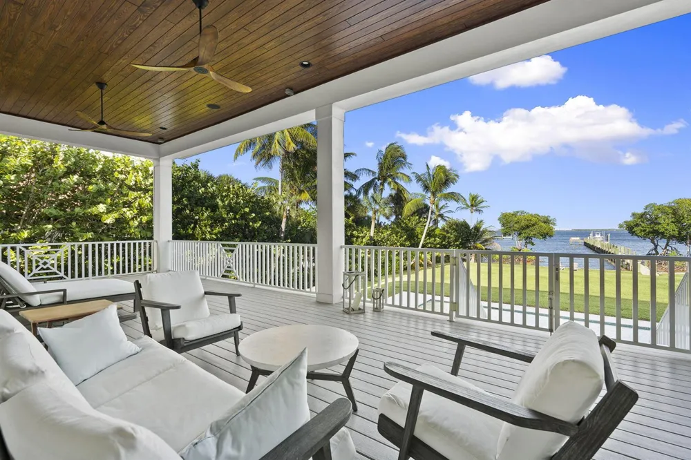 54 S Sewalls Point Road Sewalls Point, FL 34996