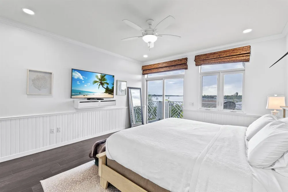 305 E Ocean Avenue #Th-7 Lantana, FL 33462