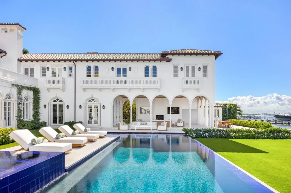 800 S County Road Palm Beach, FL 33480
