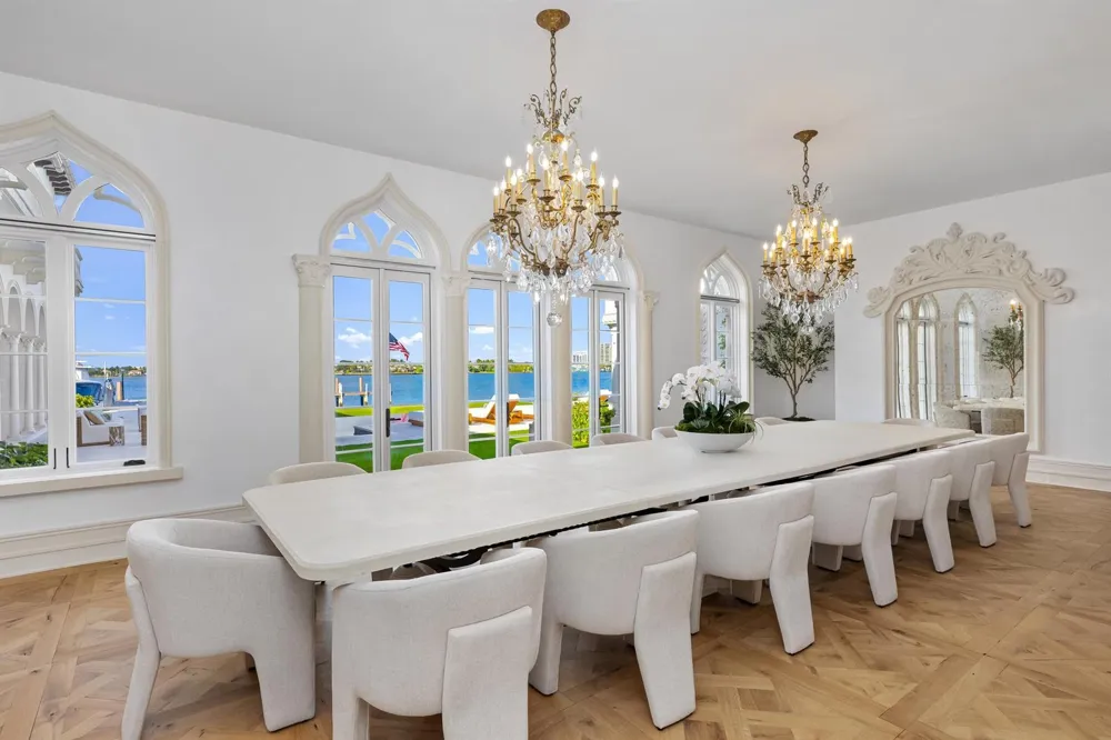 800 S County Road Palm Beach, FL 33480