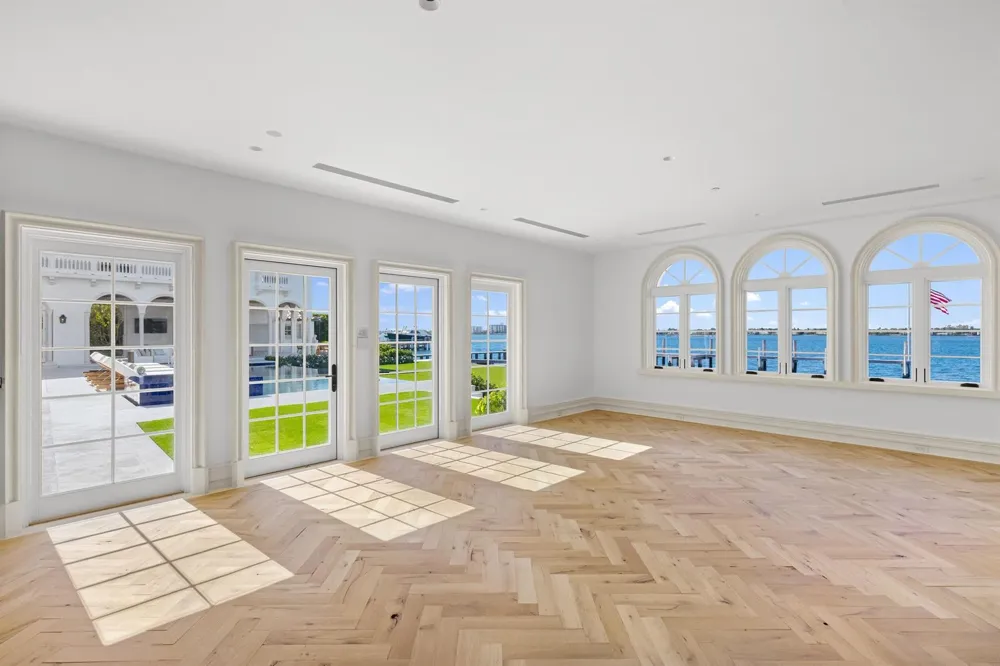 800 S County Road Palm Beach, FL 33480