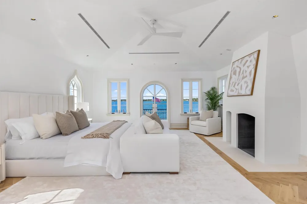 800 S County Road Palm Beach, FL 33480