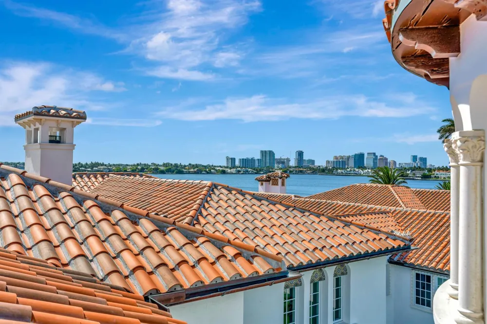 800 S County Road Palm Beach, FL 33480