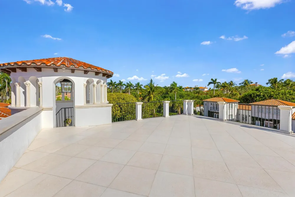 800 S County Road Palm Beach, FL 33480