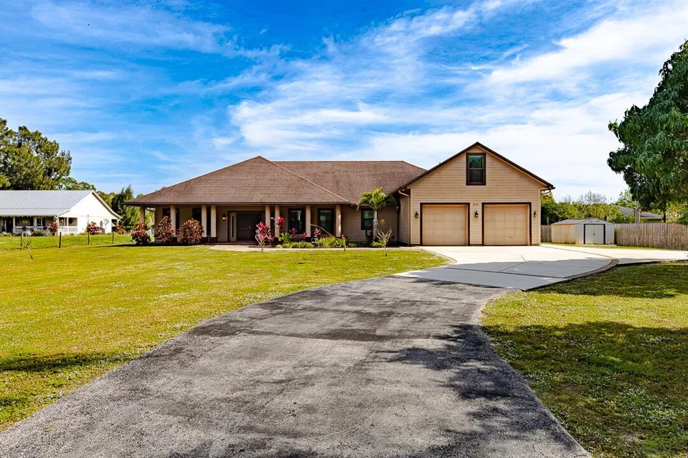 2774 Gentile Road Fort Pierce, FL 34945