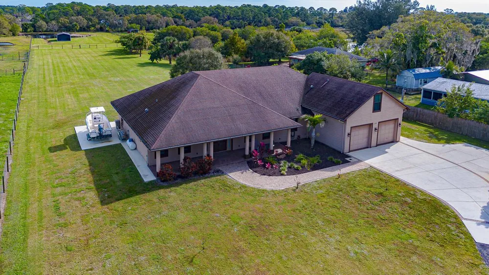 2774 Gentile Road Fort Pierce, FL 34945