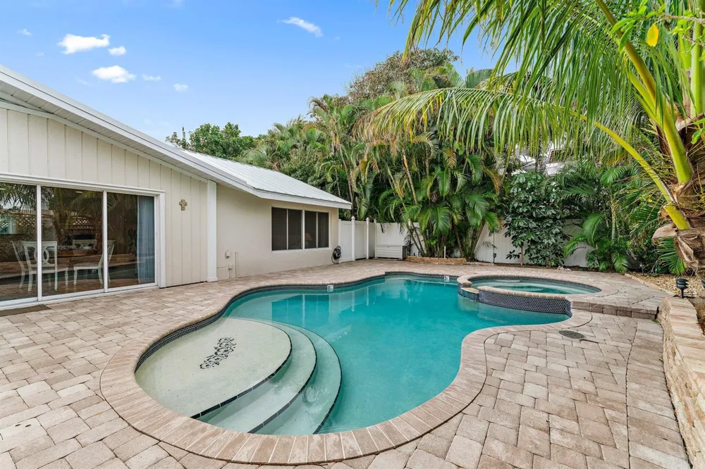 460 Sunrise Way Juno Beach, FL 33408